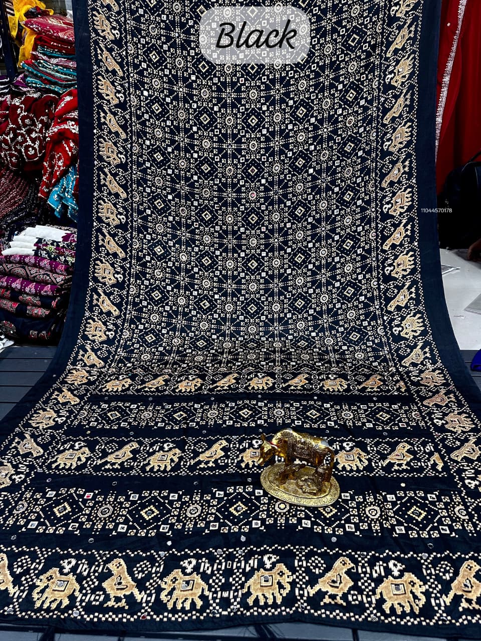 Hand Crafted Foilgota Pallu Tissue Dola Saree with Heavy Mono Blouse
